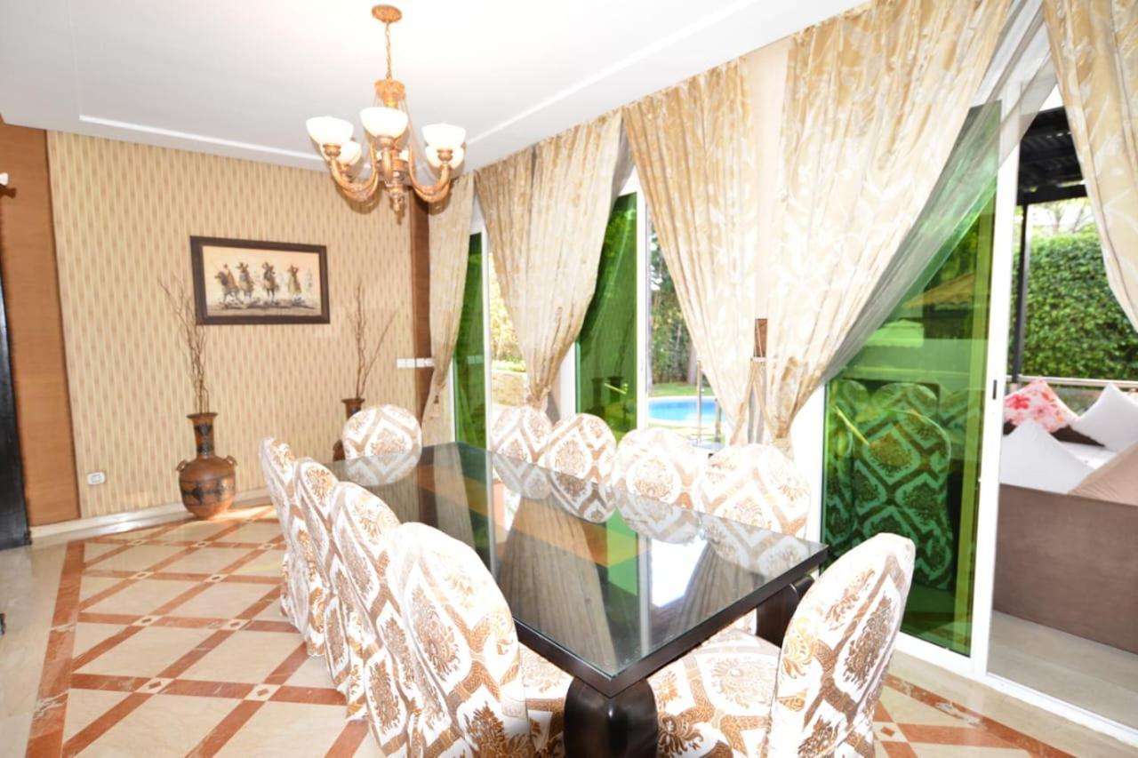 Ghandi Villa *